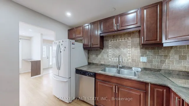 Additional image 15 of 14 Huntington Crt