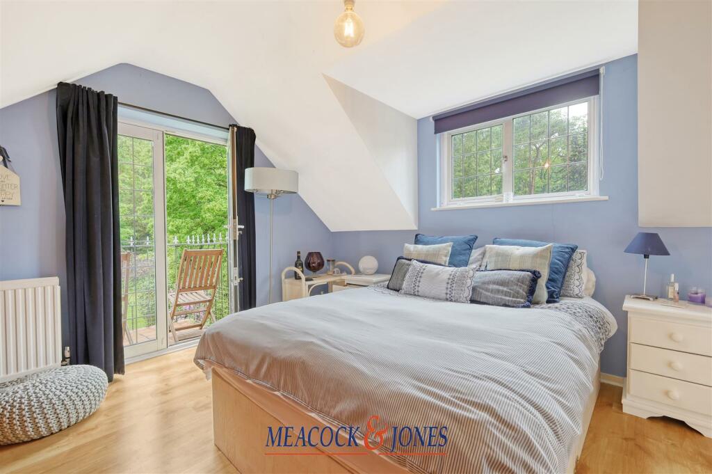 Additional image 19 of Mores Lane, Pilgrims Hatch, Brentwood