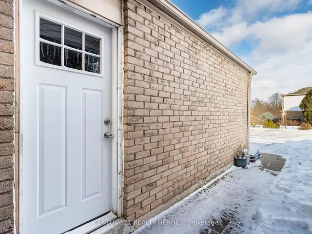 Additional image 37 of 34 Niagara Pl