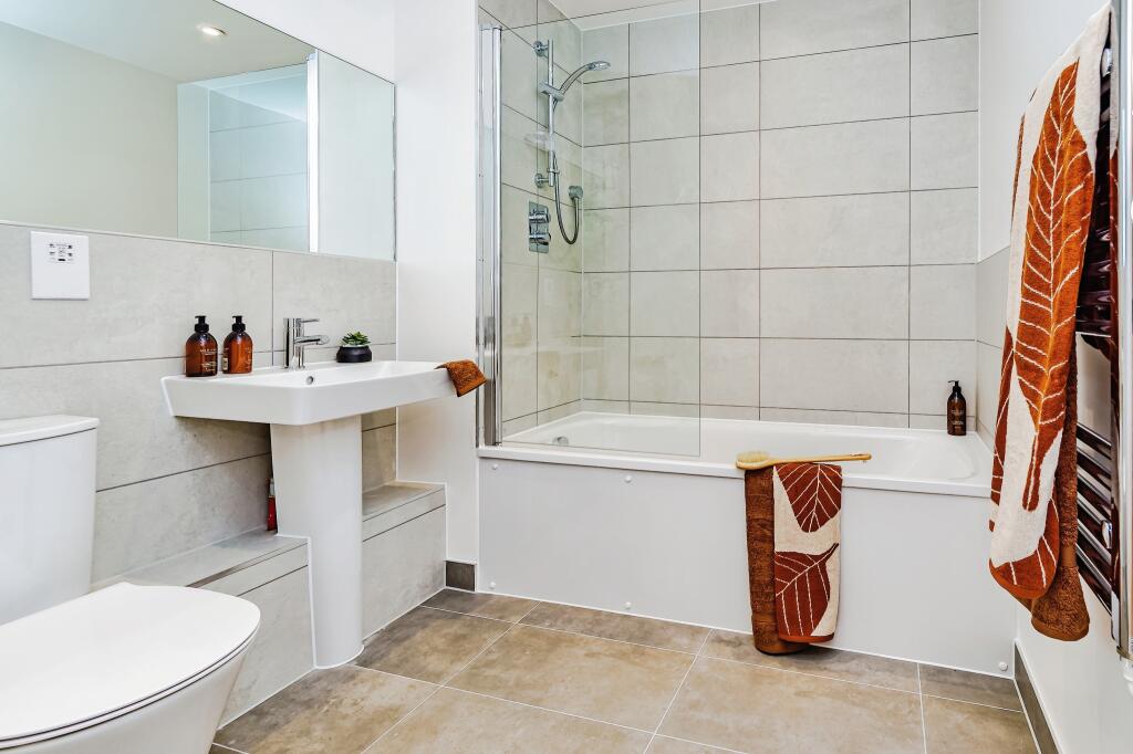 Additional image 14 of Crescent Gardens, 38 Cherry Orchard Road, Croydon, CR0