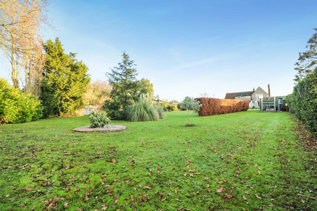 Additional image 44 of Trusses Road, Bradwell-On-Sea