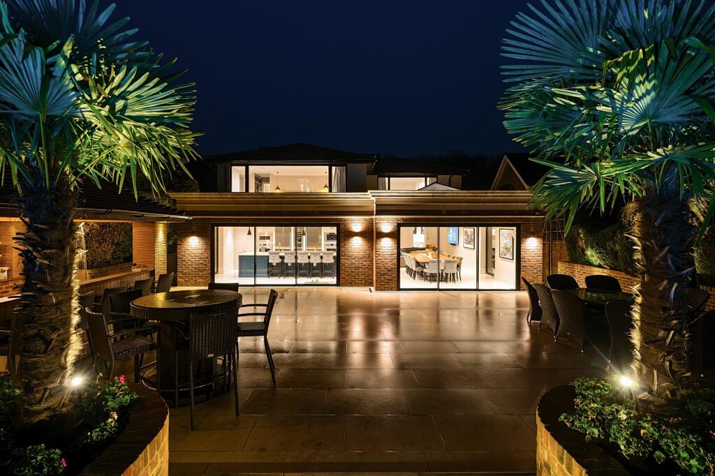 Additional image 22 of Dome Hill, Caterham, CR3