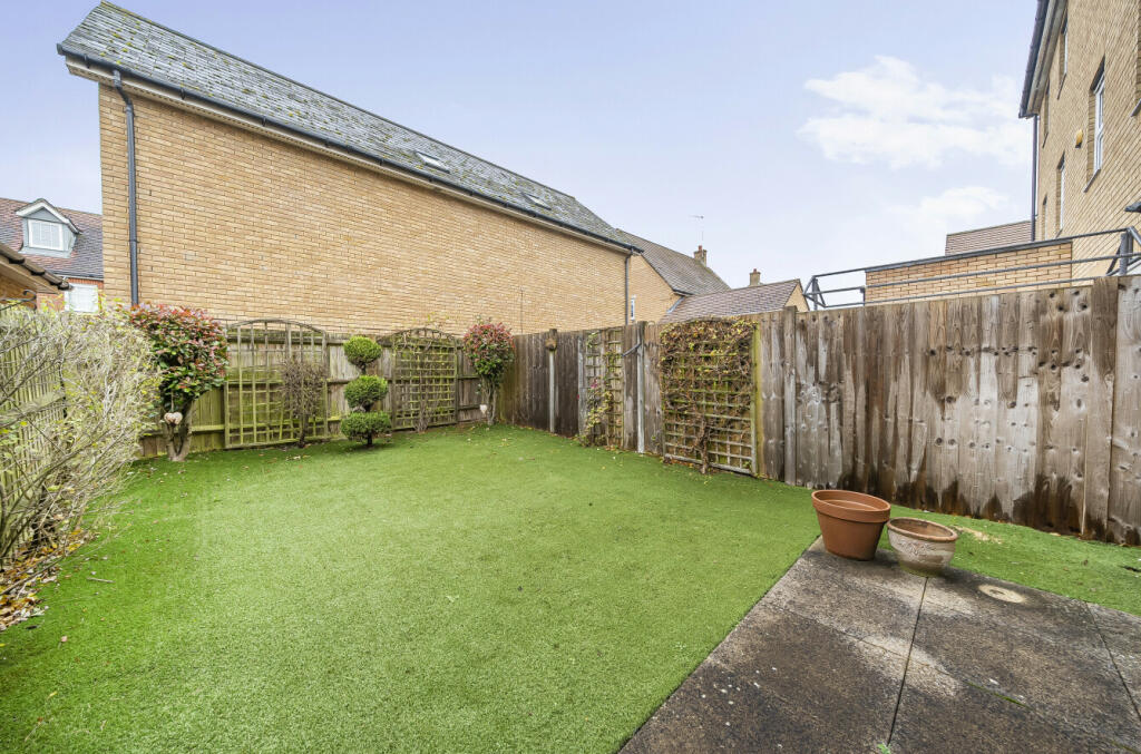 Additional image 22 of Roding Drive, Little Canfield, Dunmow, Essex, CM6