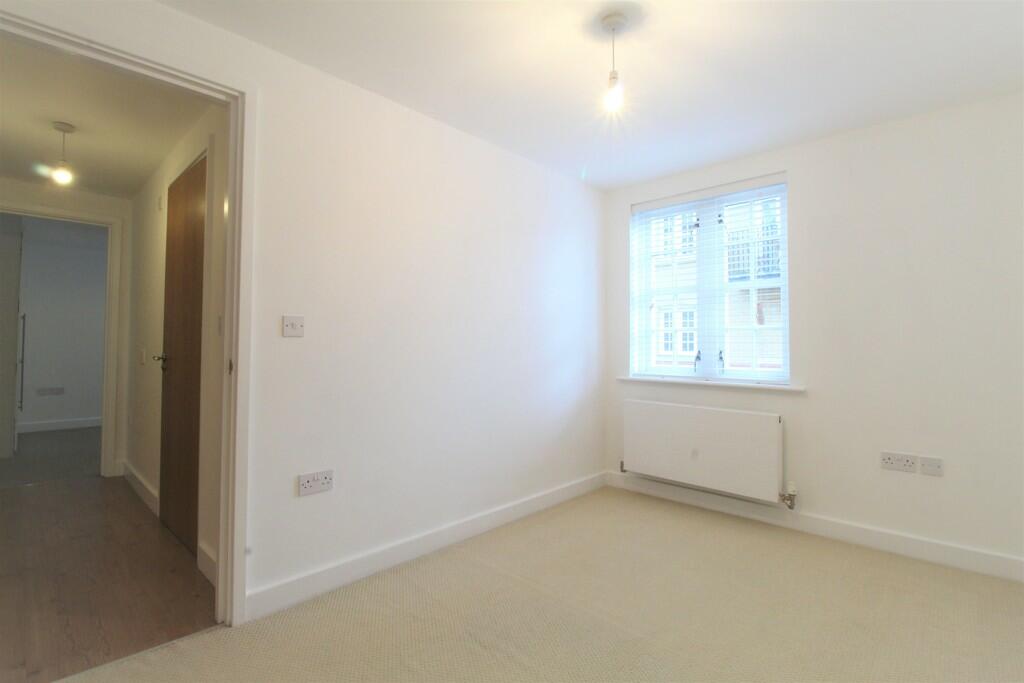 Additional image 11 of Grosvenor Place, East Street