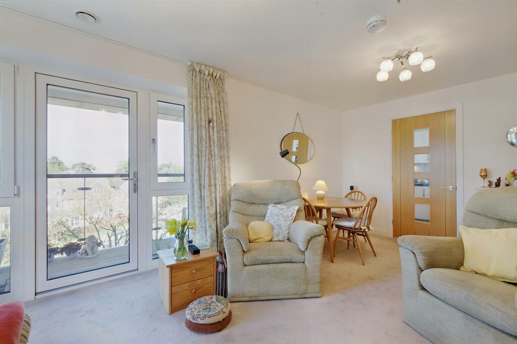 Additional image 4 of Miami House, Princes Road, Chelmsford, Essex, CM2 9GE
