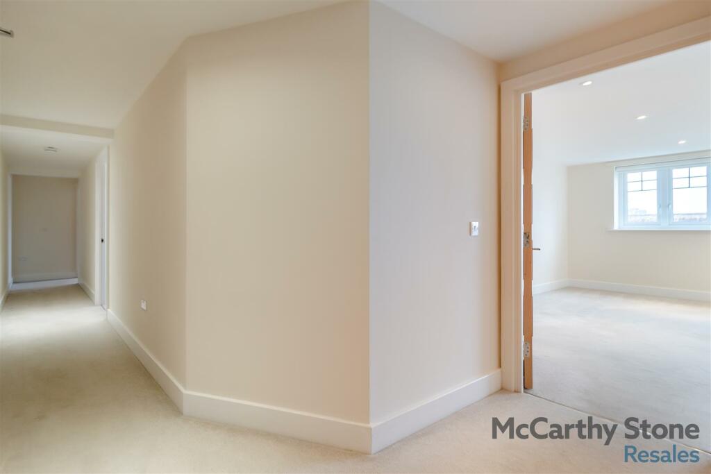 Additional image 18 of Hadleigh Road, Frinton-On-Sea