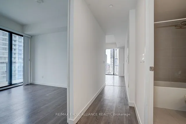 Additional image 19 of 215 Queen St Unit 2401