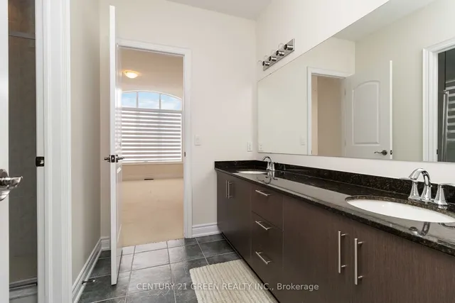 Additional image 25 of 13 Foothills Cres