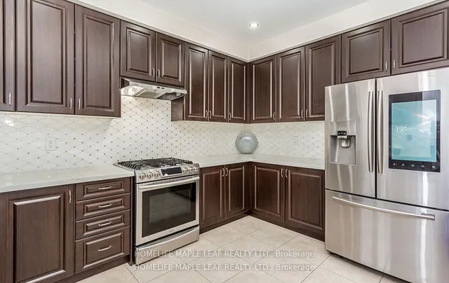 Additional image 9 of 11 Cloverhaven Rd