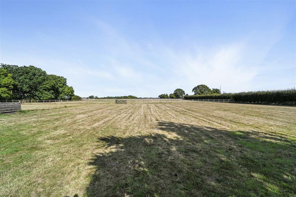 Additional image 5 of Equestrian Property, Frinton on Sea, CO13
