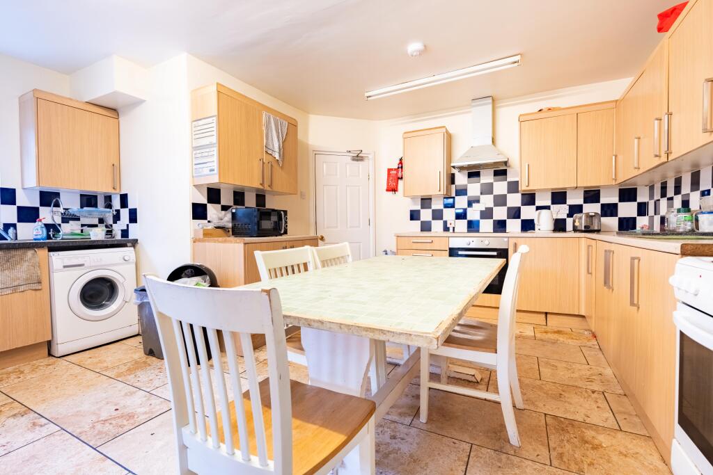 Additional image 8 of Woodland Road, Chelmsford, Essex, CM1