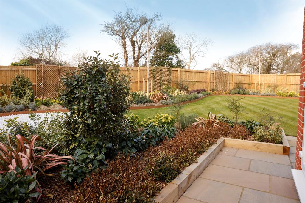 Additional image 13 of Manningtree Park, Mistley, Manningtree