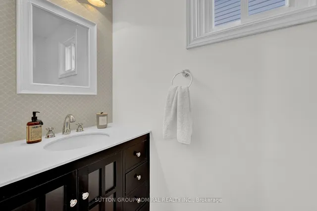 Additional image 33 of 52 GARDEN Ave