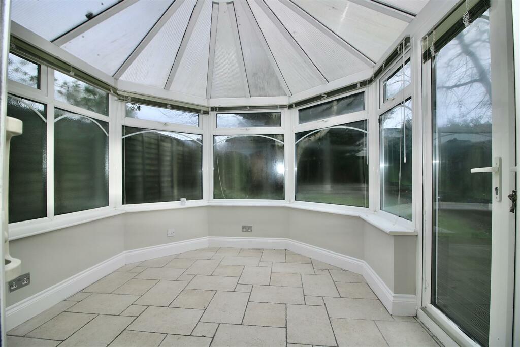 Additional image 7 of Carpenter Close, Billericay