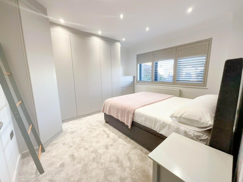 Additional image 14 of Wick Lane, Harwich, CO12 3