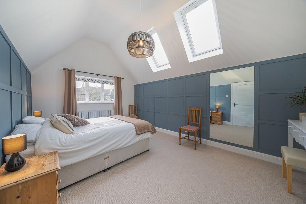 Additional image 8 of Essendene Road, Caterham, CR3