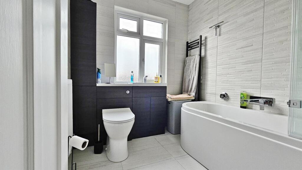 Additional image 19 of Kirby Road, Great Holland