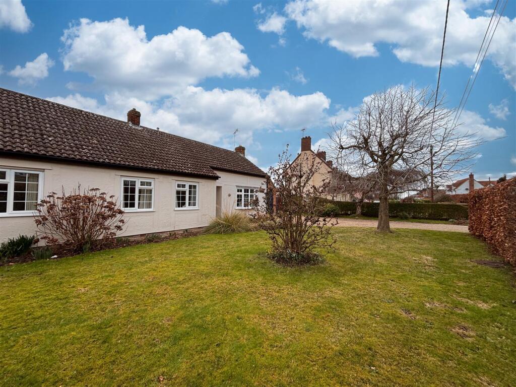 Additional image 55 of Windmill Road, Bradfield