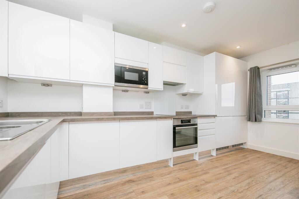 Additional image 5 of High Street, Colchester