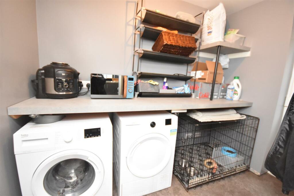 Additional image 12 of Woodfall Close, Little Neston