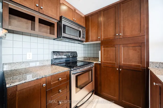 Additional image 19 of 218 Queens Quay Unit 406