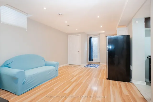 Additional image 34 of 10 Clenston Rd