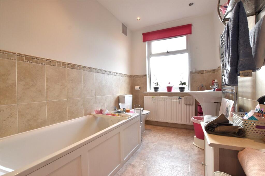 Additional image 11 of Victoria Road, Coulsdon, CR5