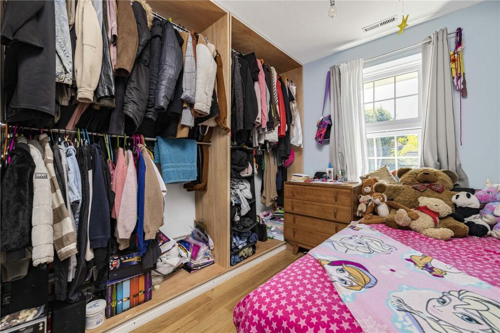 Additional image 15 of Dornford Gardens, Coulsdon, CR5