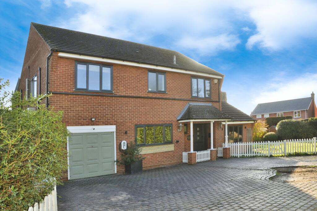 Additional image 30 of Meadow Bank, Hatfield Peverel, Chelmsford, CM3
