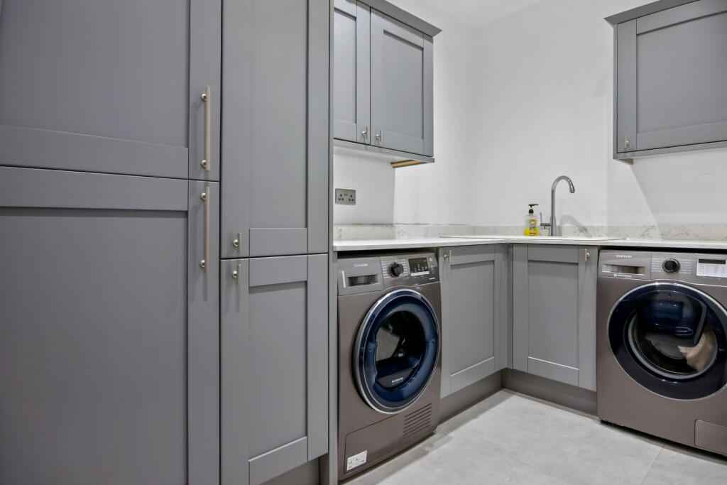 Additional image 20 of London Road, Brentwood, CM14