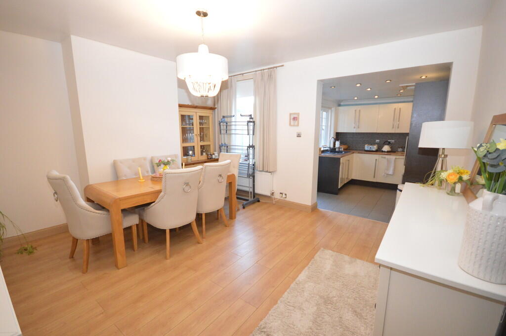 Additional image 3 of Main Road, Dovercourt, Harwich