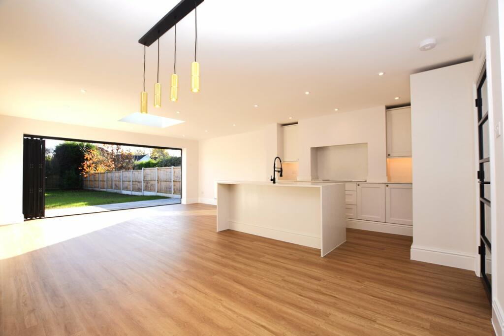 Additional image 9 of Perry Street, Billericay, CM12