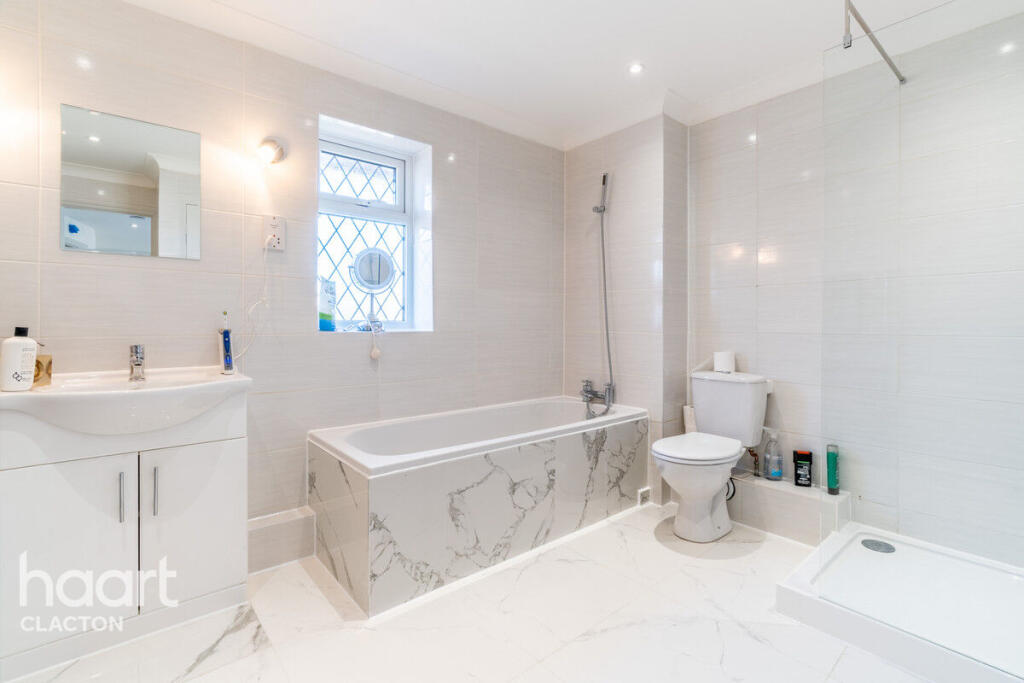 Additional image 25 of Naze Park Road, Walton On The Naze