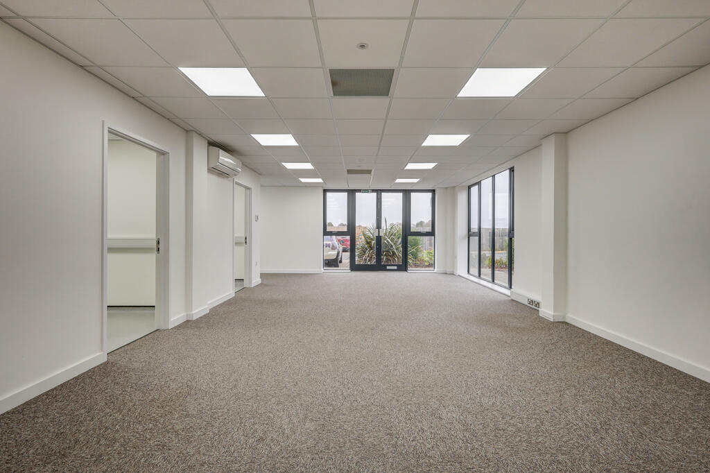 Additional image 4 of 11 Broomfield House, Lanswoodpark, Elmstead Market, Colchester, Essex, CO7