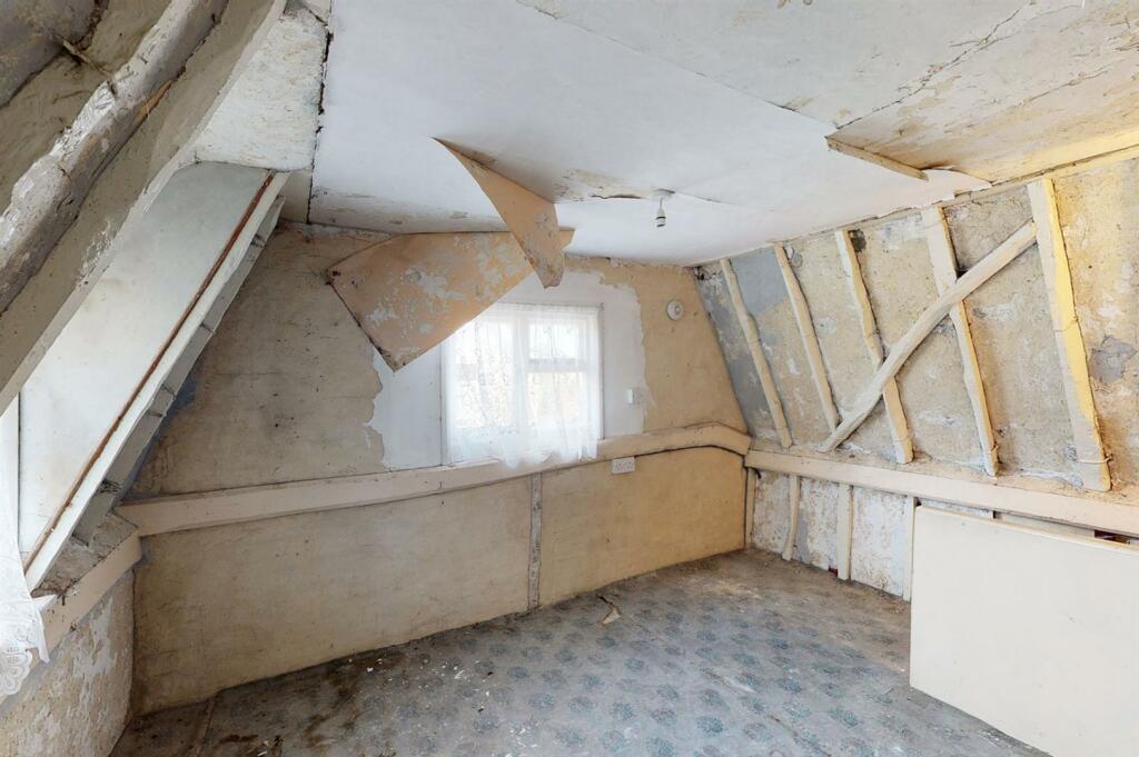 Additional image 14 of Church End, Shalford