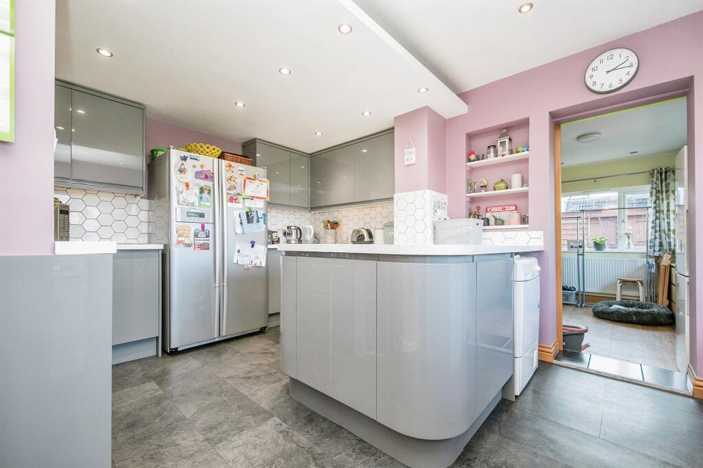 Additional image 4 of Canhams Road, Great Cornard, Sudbury