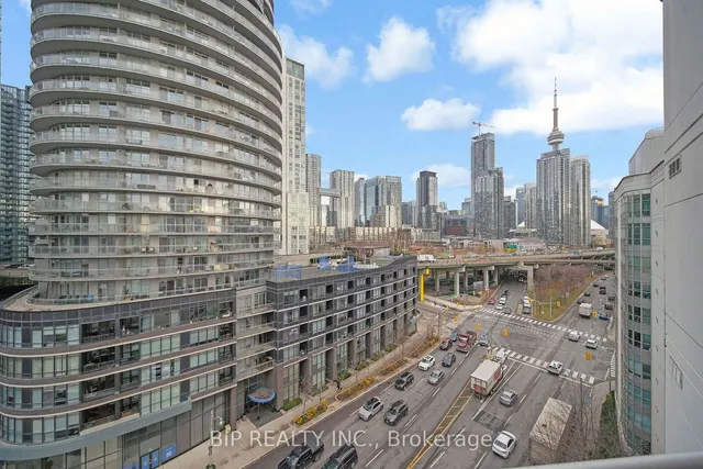 Additional image 30 of 600 Queens Quay Unit SPH16