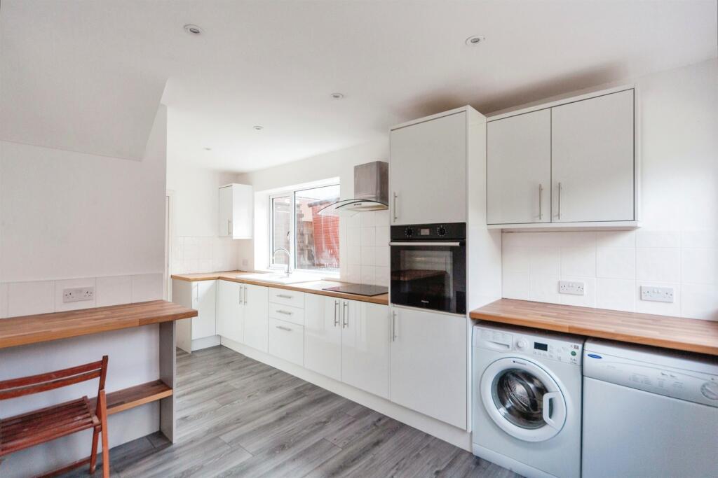 Additional image 6 of Oliver Lane, Great Sutton, Ellesmere Port