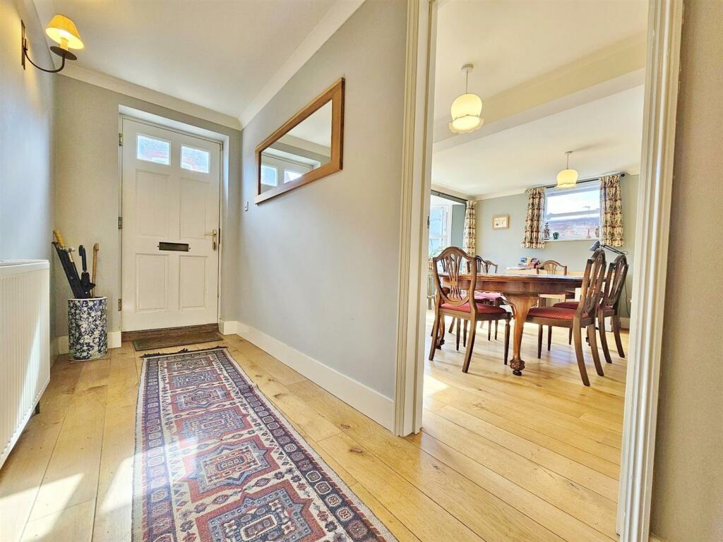 Additional image 4 of High Street, Thorpe-Le-Soken