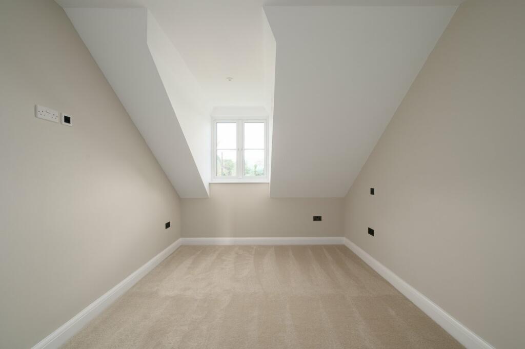 Additional image 14 of North Drive, Brentwood, CM13