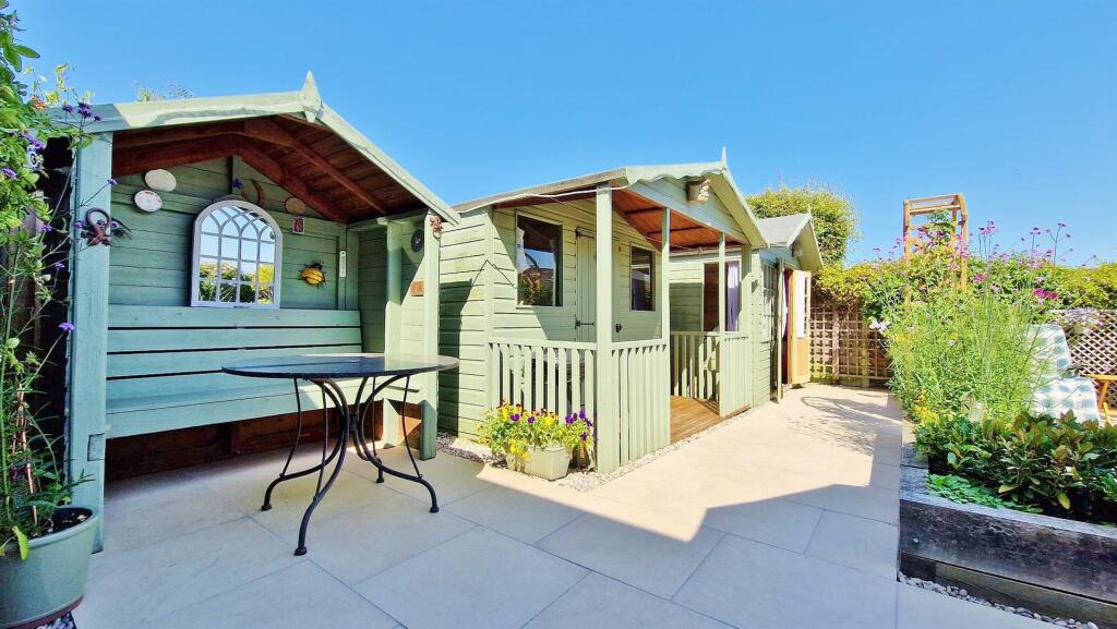 Additional image 25 of Thorns Way, Frinton Homelands