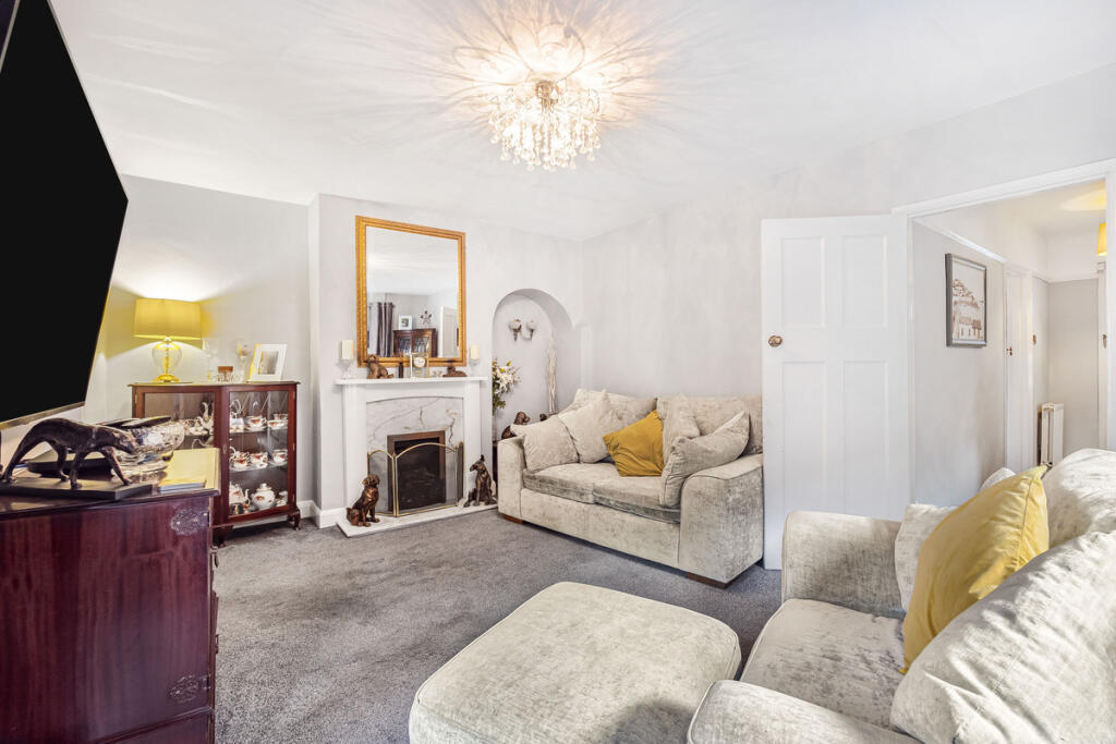 Additional image 4 of Sunnybank, Warlingham, CR6