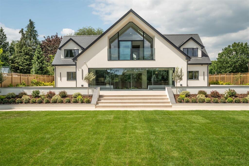 Additional image 3 of Broomhills Chase, Little Burstead, Billericay