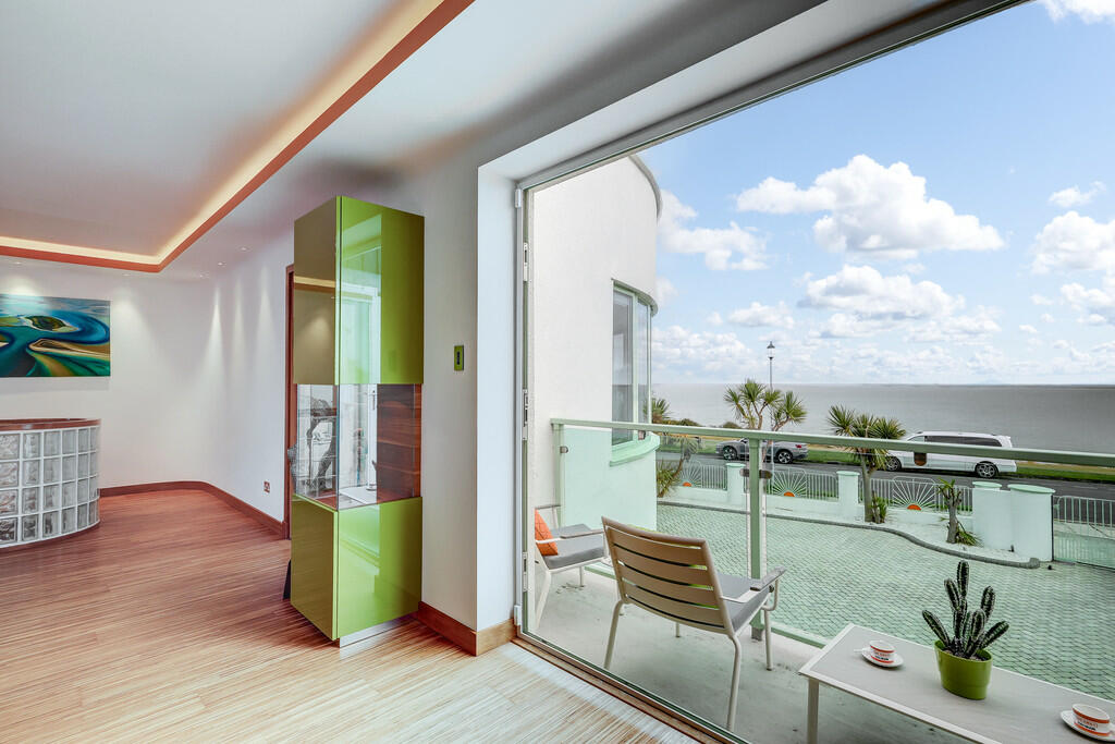 Additional image 31 of Cliff Way, Frinton-on-Sea