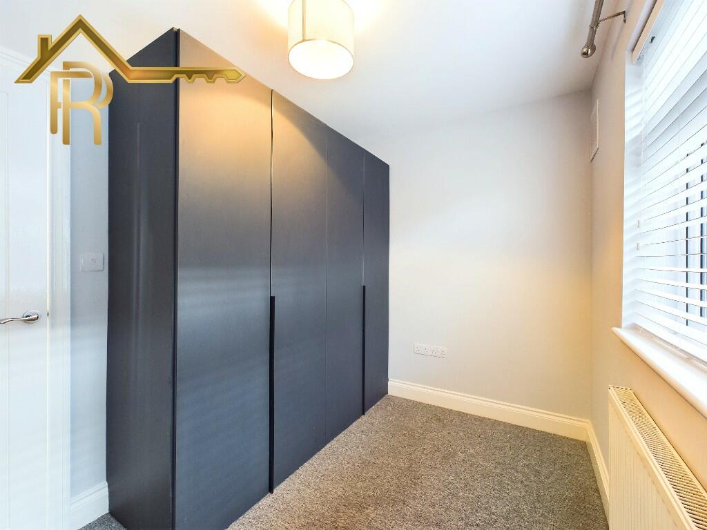 Additional image 7 of Thorndon Avenue, Brentwood, Essex, CM13