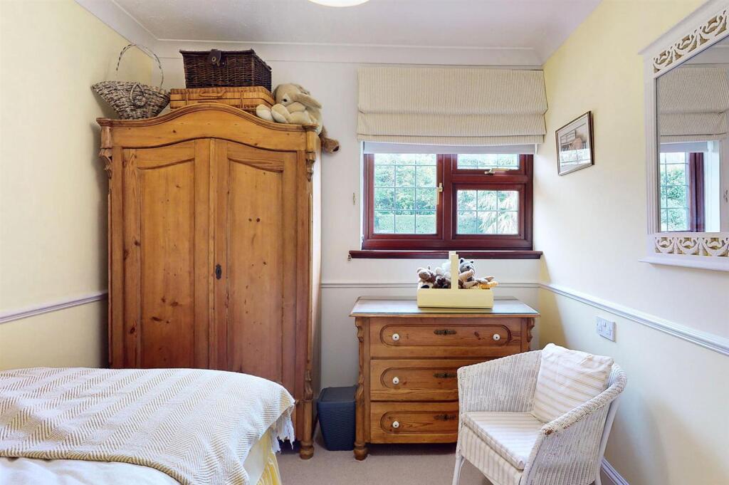 Additional image 20 of Robinsbridge Road, Coggeshall, Colchester