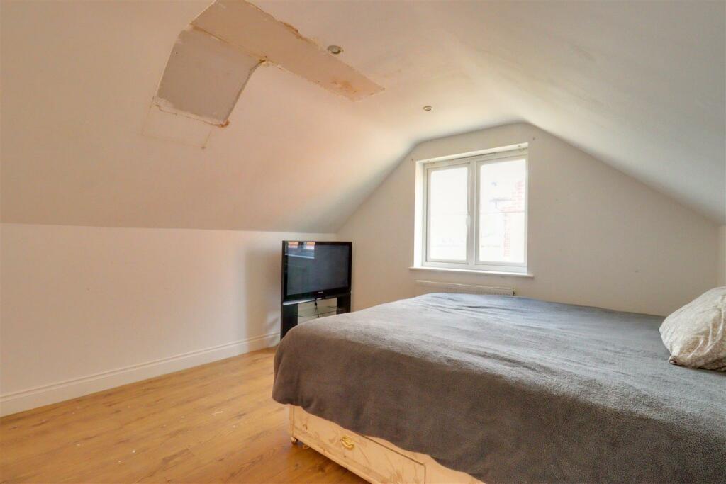 Additional image 14 of Colchester Road, Thorpe-Le-Soken, Clacton-On-Sea