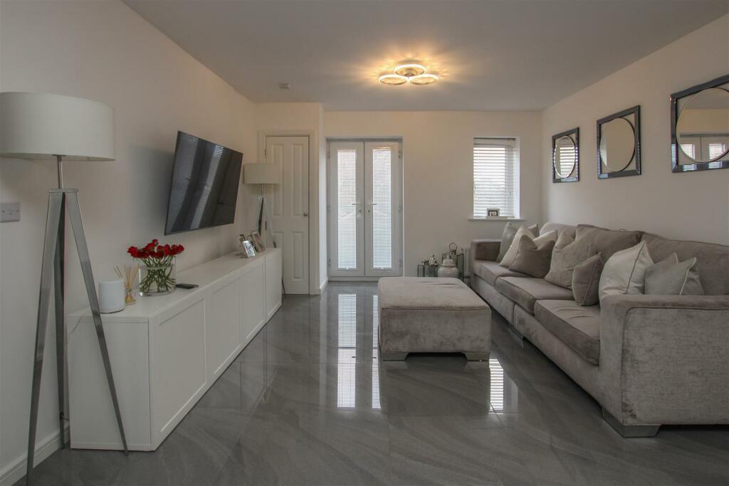 Additional image 5 of Florence Close, Great Warley, Brentwood