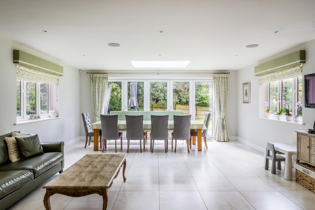 Additional image 5 of Rook Lane, Caterham, CR3