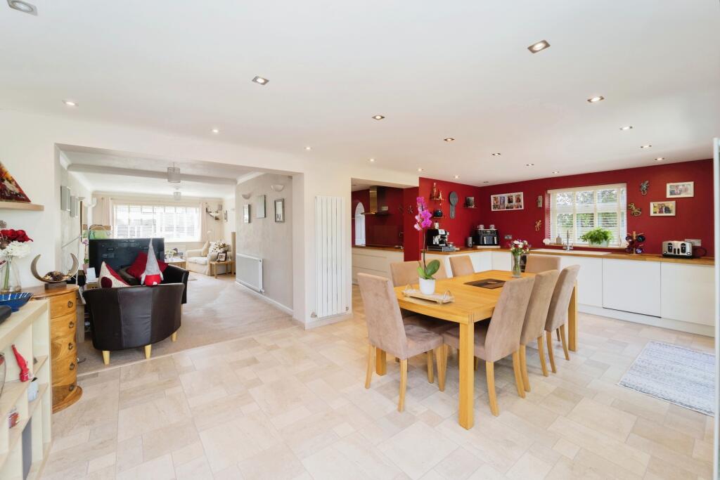 Additional image 14 of Bennett Close, Willaston, Cheshire, CH64